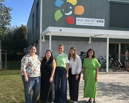 Hannelore, Valentina, Sofie, Farrah en Selseleh